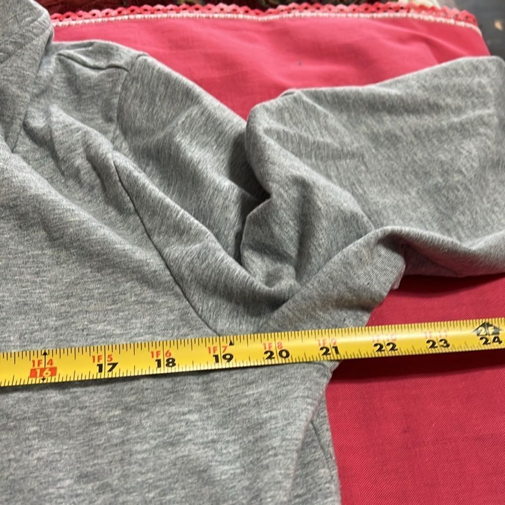 DISNEY PARKS Minnie Mouse zip hoodie.  Great with gingham accents. XXL - Picture 5 of 8